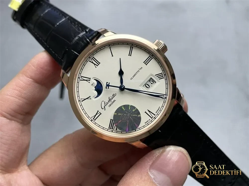 Gerçek-Replika Karşılaştırması: GL Factory Glashütte Senator Büyük Tarih Gerçek Ay Evreli Replika Saat - Kasa Çeliği ve Polisaj Kalitesi