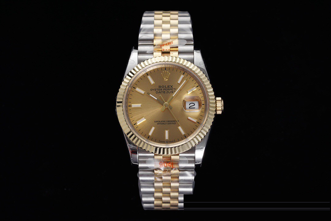 Gerçek-replika karşılaştırması: GM Factory Rolex Datejust 36 mm beş sıralı bilezik, 3235 tek parça mekanizma V3 versiyon, altın kaplama seri orijinal ile inceleme — 1. fotoğraf