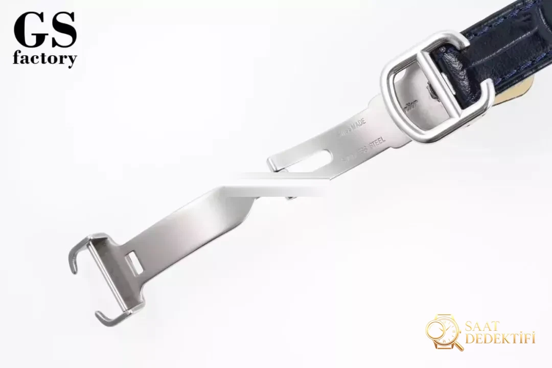 Gerçek-replika karşılaştırması: GS Factory Cartier Tank Americaine WSTA0016 kadın İsviçre kuvars mekanizmalı replika saat ile orijinali arasındaki fark nerede? Bu fabrika nasıl? - Cam Yansıma Önleyici (AR) Kaplama