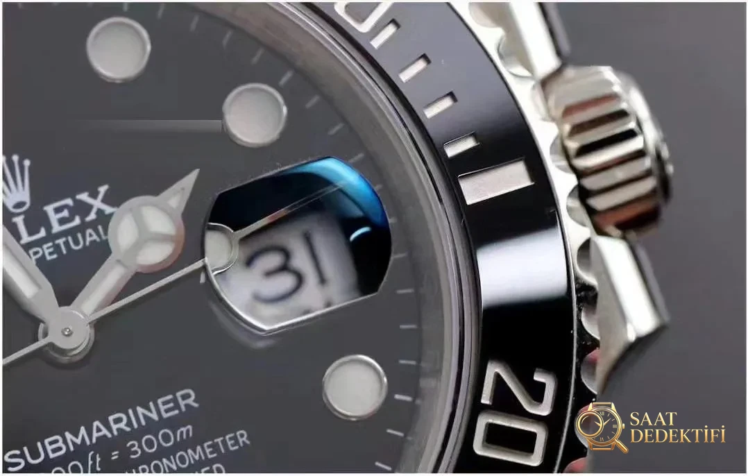 Vero e replica: qual è la differenza tra il Rolex Submariner nero HBBV6 Factory e l'originale? - Lavorazione del quadrante macro e dell'indice