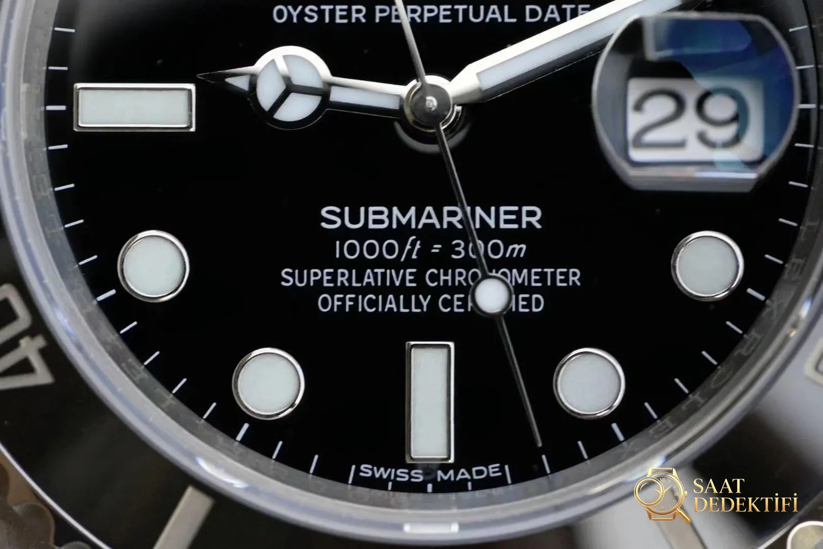 Vero e replica: qual è la differenza tra il Rolex Submariner nero HBBV6 Factory e l'originale? - Cassa in acciaio e qualità di lucidatura