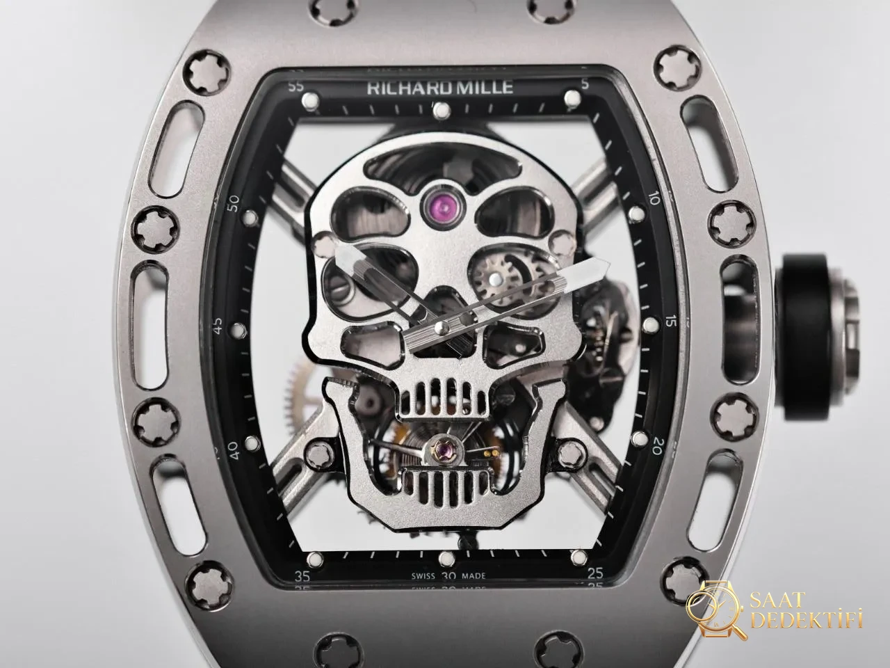 Gerçek-replika karşılaştırması: JB Factory Richard Mille RM52-01 gerçek tourbillon kol saatini nereden alabilirim? - Kasa Çeliği ve Polisaj Kalitesi