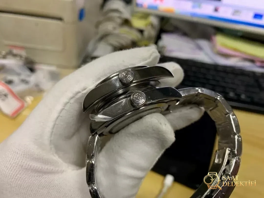 Gerçek-replika karşılaştırması: KRF Factory V3 Tudor Black Bay 79500 küçük patates güncellenmiş versiyon replika saat ile orijinalin karşılaştırması - Kasa Çeliği ve Polisaj Kalitesi