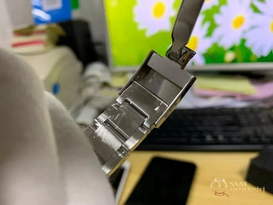 Gerçek-replika karşılaştırması: KRF Factory V3 Tudor Black Bay 79500 küçük patates güncellenmiş versiyon replika saat ile orijinalin karşılaştırması - Koleksiyon ve Vitrin Görünümü