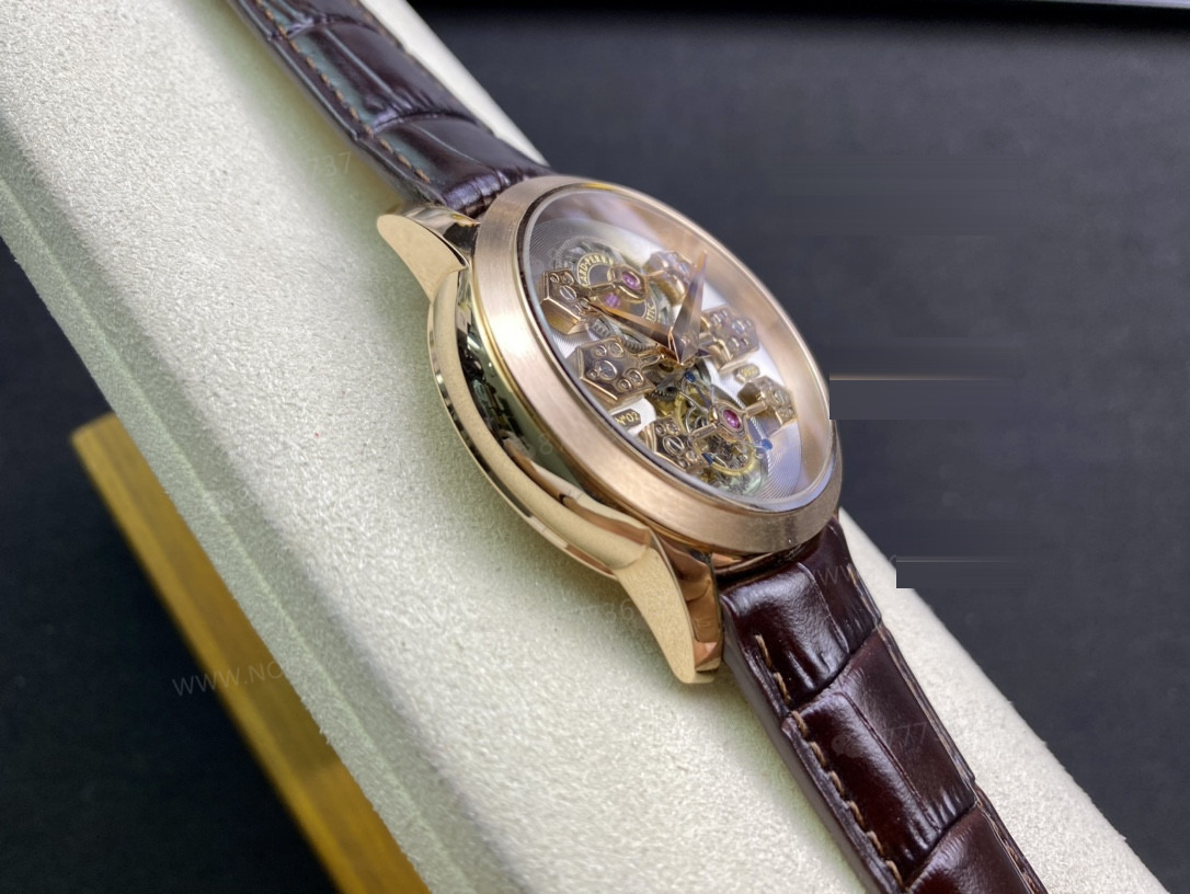Gerçek-replika karşılaştırması: RM Factory Girard-Perregaux Bridges 99193 tourbillon replika saat incelemesi — 13. fotoğraf