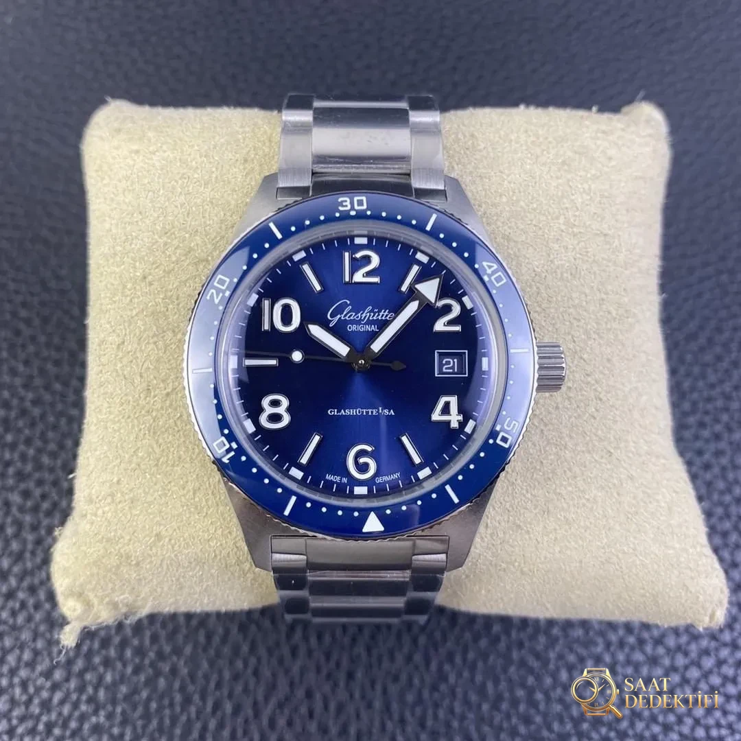 Gerçek-replika karşılaştırması: RXW Factory Glashütte Original açılım serisi, İsviçre SW200 mekanizmalı - Mekanizma Zemberek ve Balans Detayı