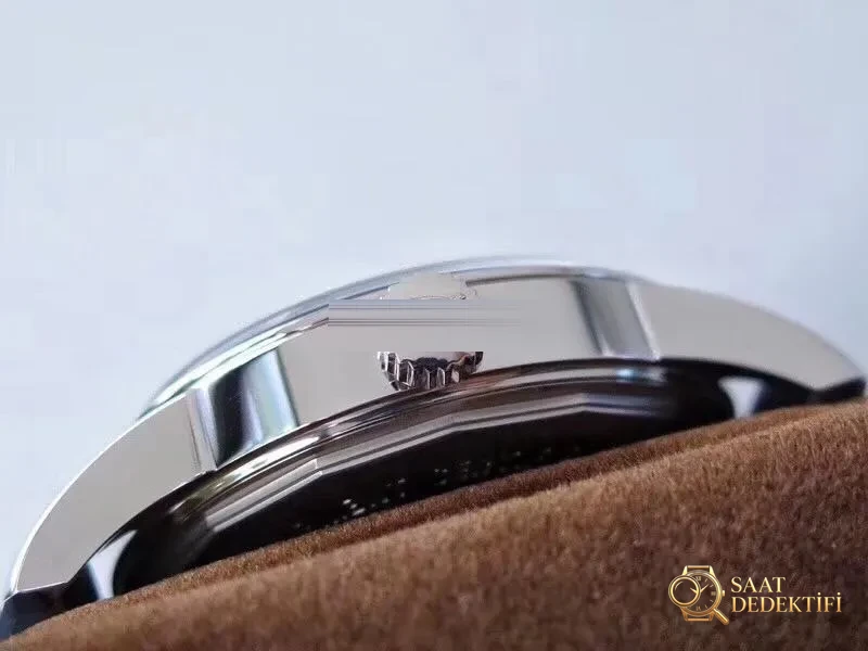 Gerçek-replika karşılaştırması: V7 Factory Breitling Transocean serisi haftalık takvimli klasik saat nasıl? - Tepe Koruması ve Ayar Fonksiyonu