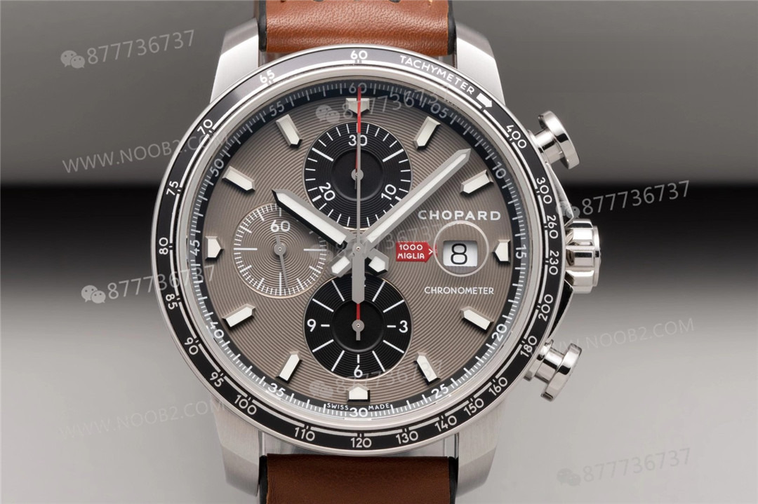 Gerçek-replika karşılaştırması: V7 Factory Chopard Classic Racing serisi 168571-3004 kronograf saatin işçiliği iyi mi? — 36. fotoğraf