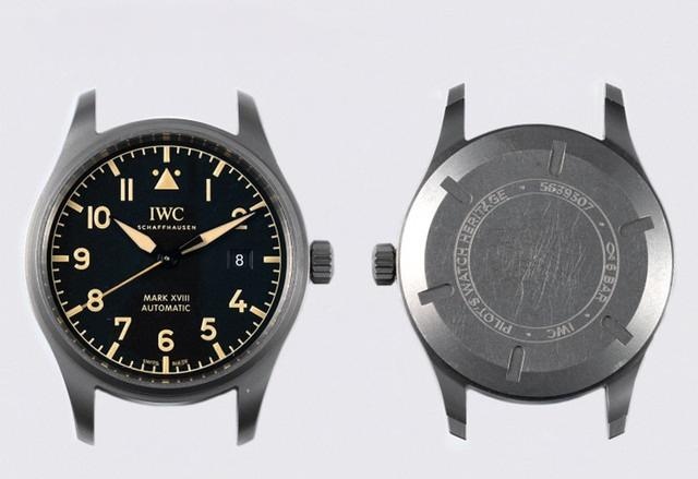 Gerçek-replika karşılaştırması: V7 Factory IWC titanyum kasa Mark XVIII IW327006 inceleme — 3. fotoğraf