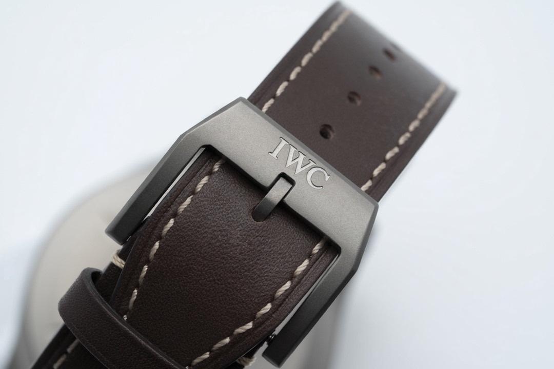 Gerçek-replika karşılaştırması: V7 Factory IWC titanyum kasa Mark XVIII IW327006 inceleme — 40. fotoğraf