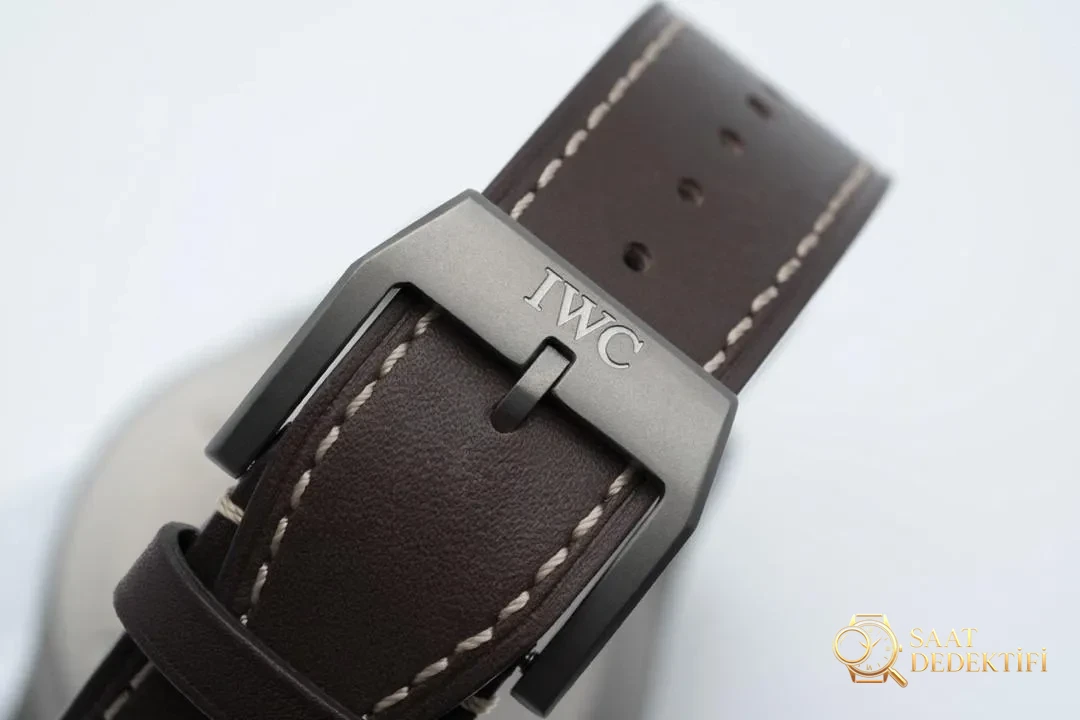Gerçek-replika karşılaştırması: V7 Factory IWC titanyum kasa Mark XVIII IW327006 inceleme - Genel Açı ve Koleksiyon Duruşu