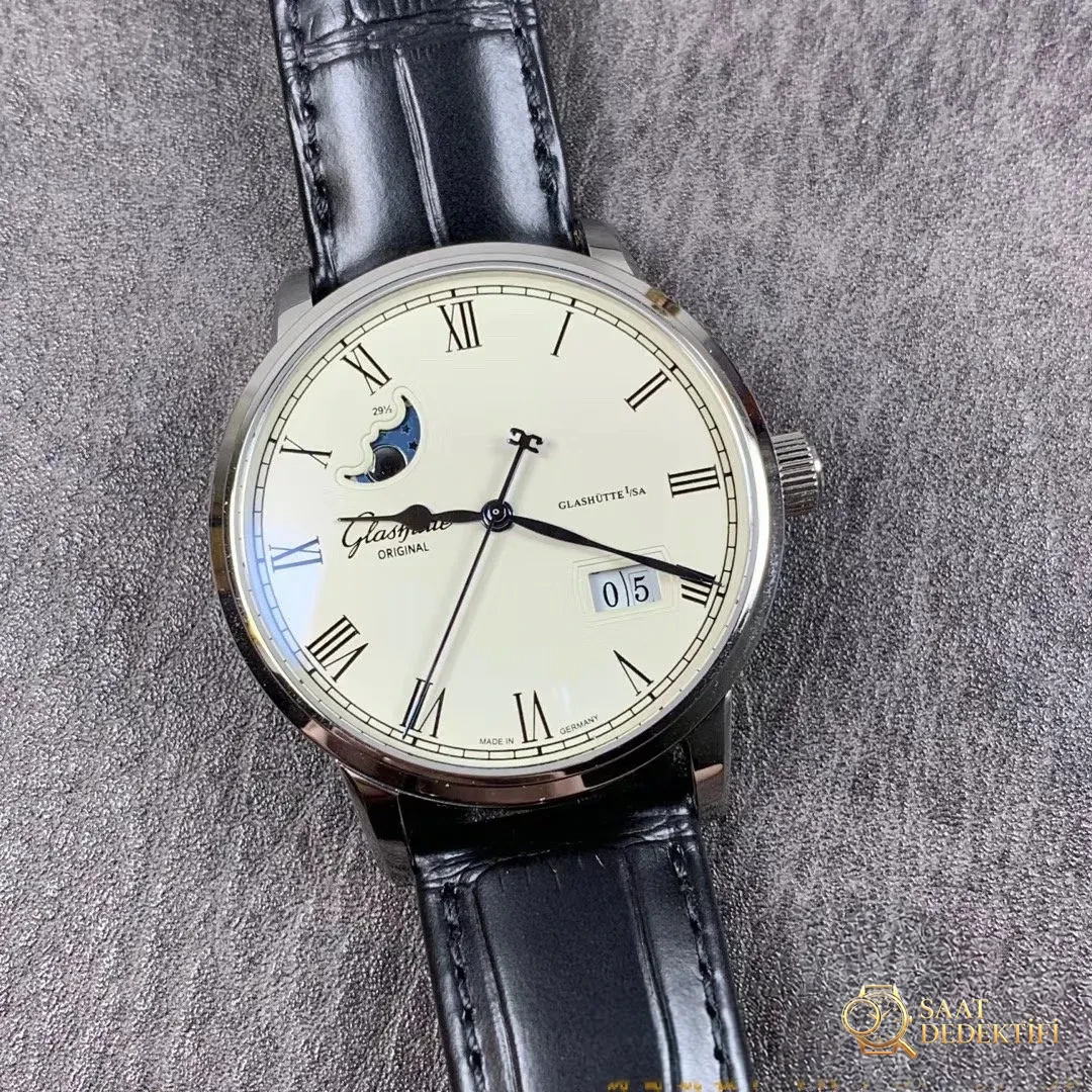 Gerçek-replika karşılaştırması: V9 Factory Glashütte Original Senator 1-36-04 çift atlamalı büyük tarih ay evreli saatini nasıl yapmış? - Makro Kadran ve İndeks İşçiliği