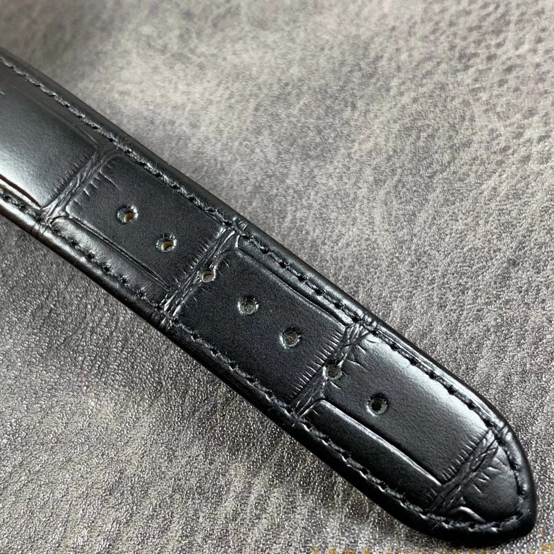 Gerçek-replika karşılaştırması: V9 Factory Glashütte Original Senator 1-36-04 çift atlamalı büyük tarih ay evreli saatini nasıl yapmış? — 14. fotoğraf