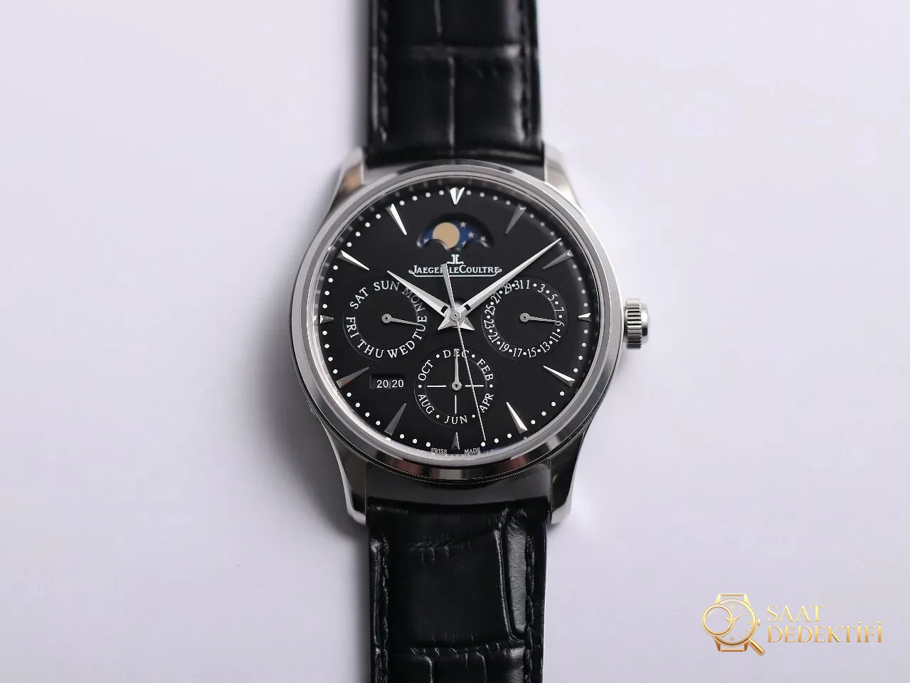 Vergleich mit echten Replikaten: Überprüfung der V9 Jaeger-LeCoultre Master-Replikuhr mit ewigem Kalender im Vergleich zum Original – Trennung der Armbandglieder und Stiftstruktur