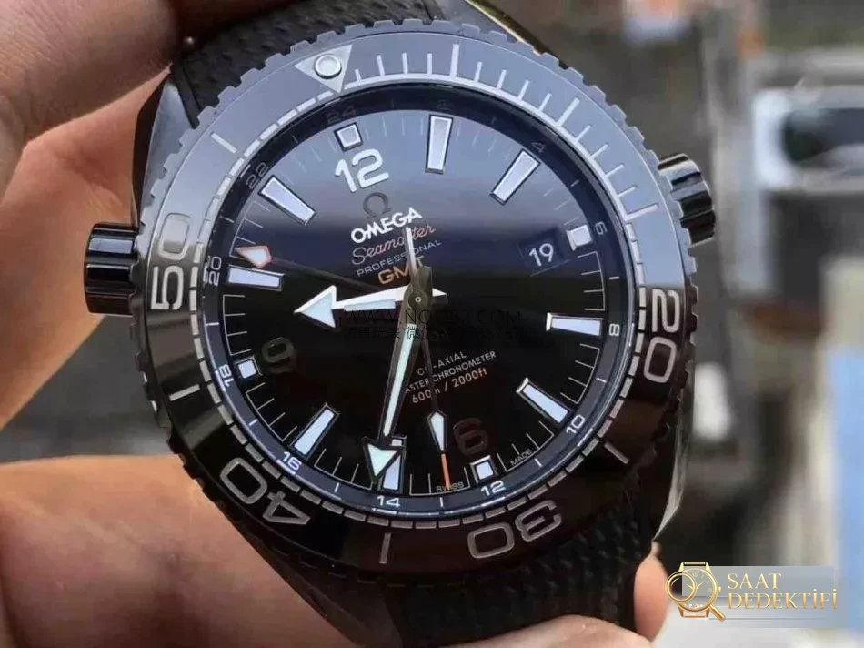 Gerçek-replika karşılaştırması: VS Factory Omega Deep Black derinlemesine inceleme - Mekanizma Zemberek ve Balans Detayı