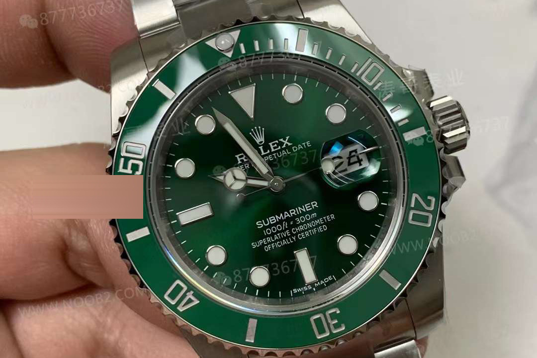 Gerçek-replika karşılaştırması: VS Factory Rolex yeşil Submariner en yeni Clean bezelle güncellenerek yeniden zirveye çıkıyor — 9. fotoğraf
