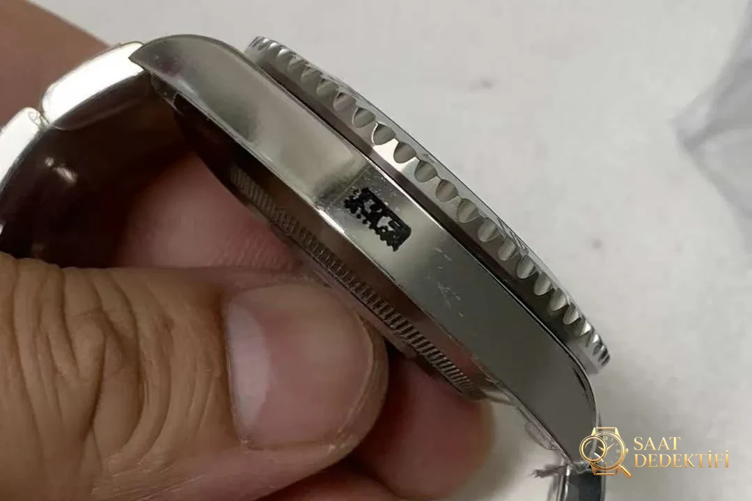 Gerçek-replika karşılaştırması: VS Factory Rolex yeşil Submariner en yeni Clean bezelle güncellenerek yeniden zirveye çıkıyor - Mekanizma Zemberek ve Balans Detayı
