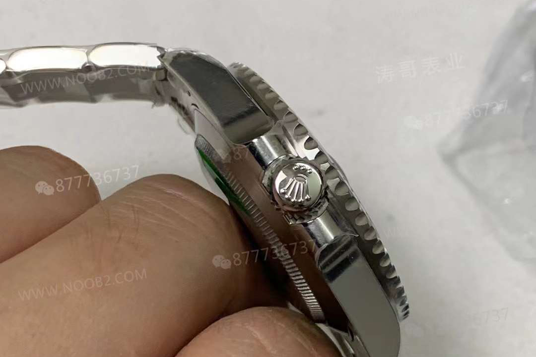 Gerçek-replika karşılaştırması: VS Factory Rolex yeşil Submariner en yeni Clean bezelle güncellenerek yeniden zirveye çıkıyor — 11. fotoğraf
