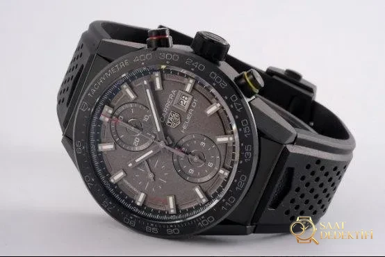 Gerçek-Replika Karşılaştırması: XF TAG Heuer Carrera Ay Yüzeyi Heuer 01 CLEP Özel Sürüm - Makro Kadran ve İndeks İşçiliği