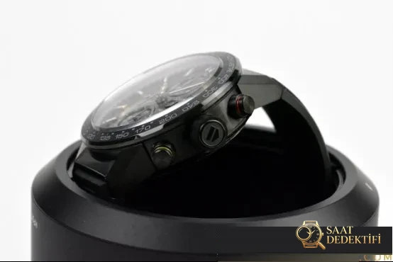 Gerçek-Replika Karşılaştırması: XF TAG Heuer Carrera Ay Yüzeyi Heuer 01 CLEP Özel Sürüm - Kasa Çeliği ve Polisaj Kalitesi