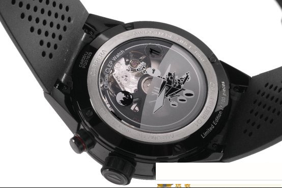 Gerçek-Replika Karşılaştırması: XF TAG Heuer Carrera Ay Yüzeyi Heuer 01 CLEP Özel Sürüm — 18. fotoğraf