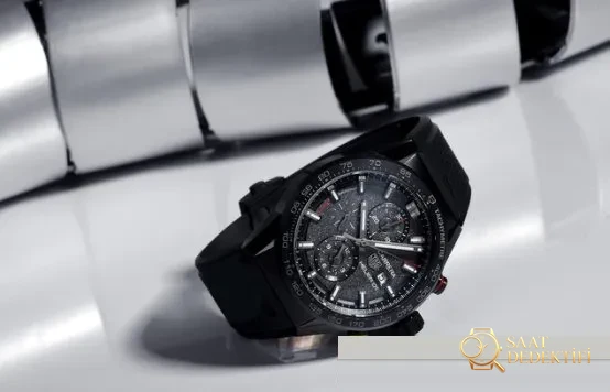 Gerçek-Replika Karşılaştırması: XF TAG Heuer Carrera Ay Yüzeyi Heuer 01 CLEP Özel Sürüm - Kadran Güneş Işını (Sunburst) Efekti