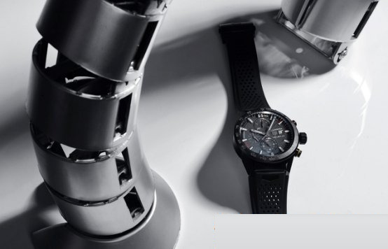 Gerçek-Replika Karşılaştırması: XF TAG Heuer Carrera Ay Yüzeyi Heuer 01 CLEP Özel Sürüm — 28. fotoğraf
