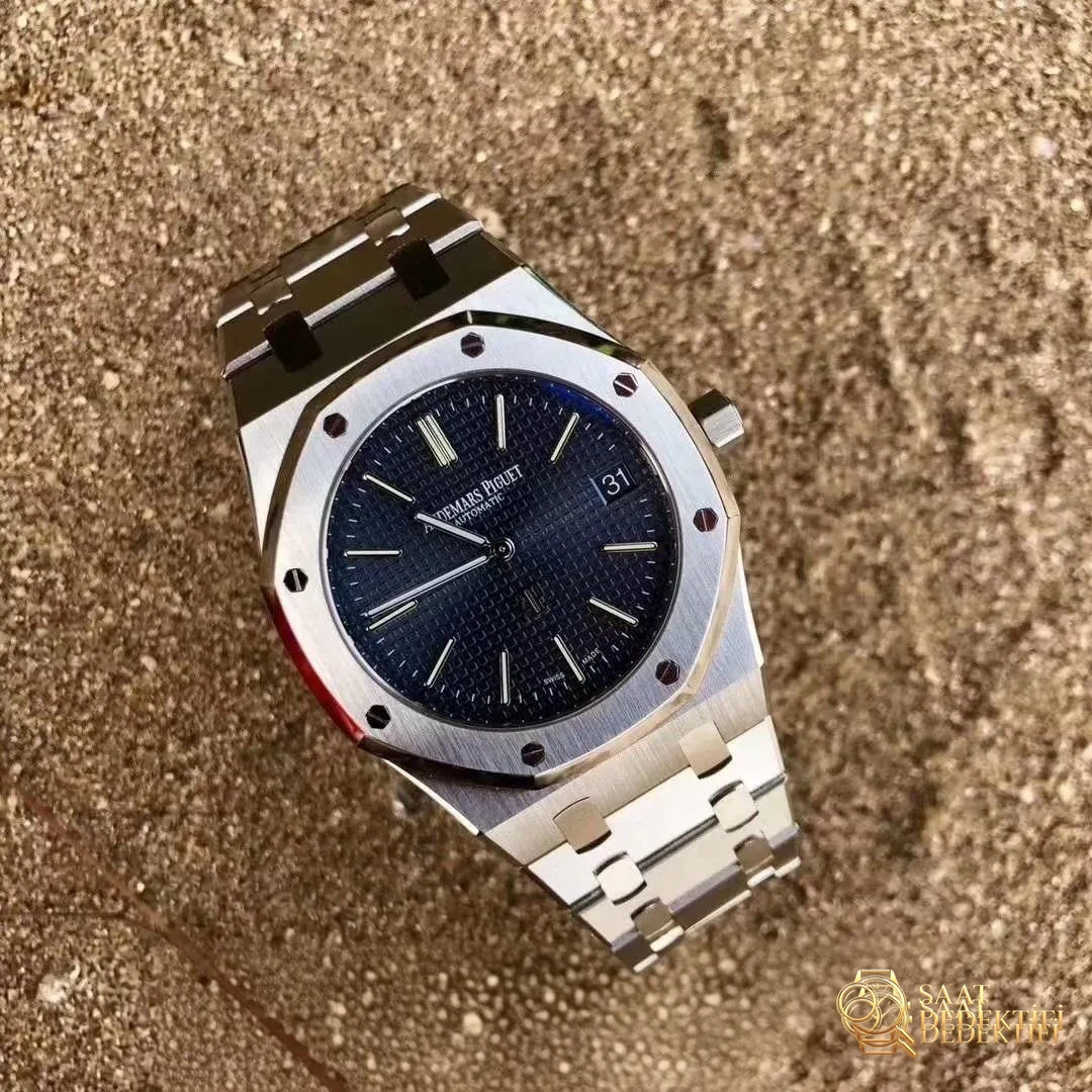 Gerçek-replika karşılaştırması: XF15202 replika ile orijinal AP Royal Oak klasik ultra ince iki iğneli çelik saat - Tepe Koruması ve Ayar Fonksiyonu