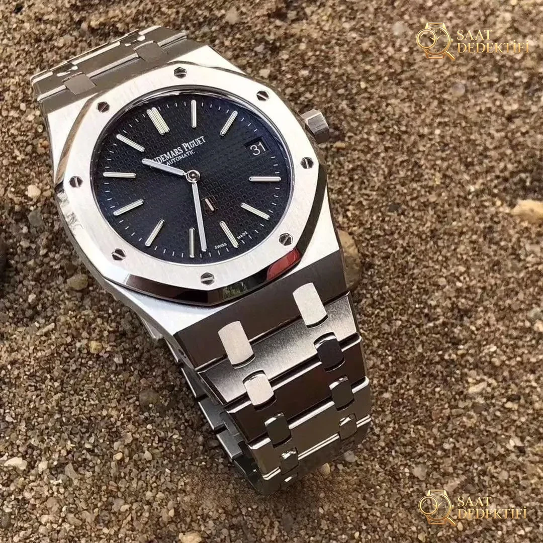 Gerçek-replika karşılaştırması: XF15202 replika ile orijinal AP Royal Oak klasik ultra ince iki iğneli çelik saat - Toka İçi Mikro Ayar Mekanizması