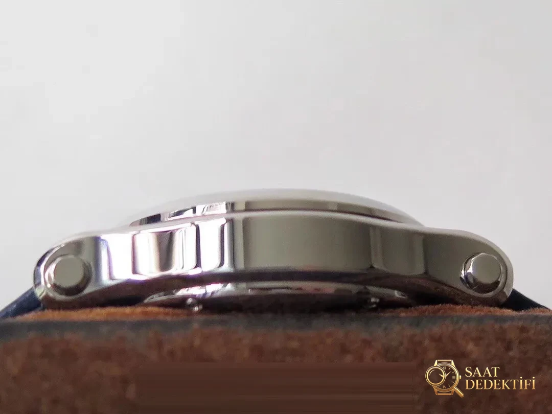 Gerçek-Replika Karşılaştırması: ZF Factory Chopard Happy Diamonds 7 Elmaslı 278559, Sea-Gull 2892 Mekanizmalı 36 mm Otomatik Kadın Kol Saati — Orijinal İncelemesi - Genel Açı ve Estetik Duruş