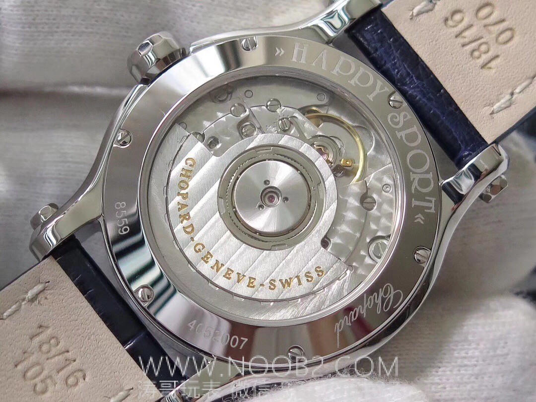 Gerçek-Replika Karşılaştırması: ZF Factory Chopard Happy Diamonds 7 Elmaslı 278559, Sea-Gull 2892 Mekanizmalı 36 mm Otomatik Kadın Kol Saati — Orijinal İncelemesi — 14. fotoğraf