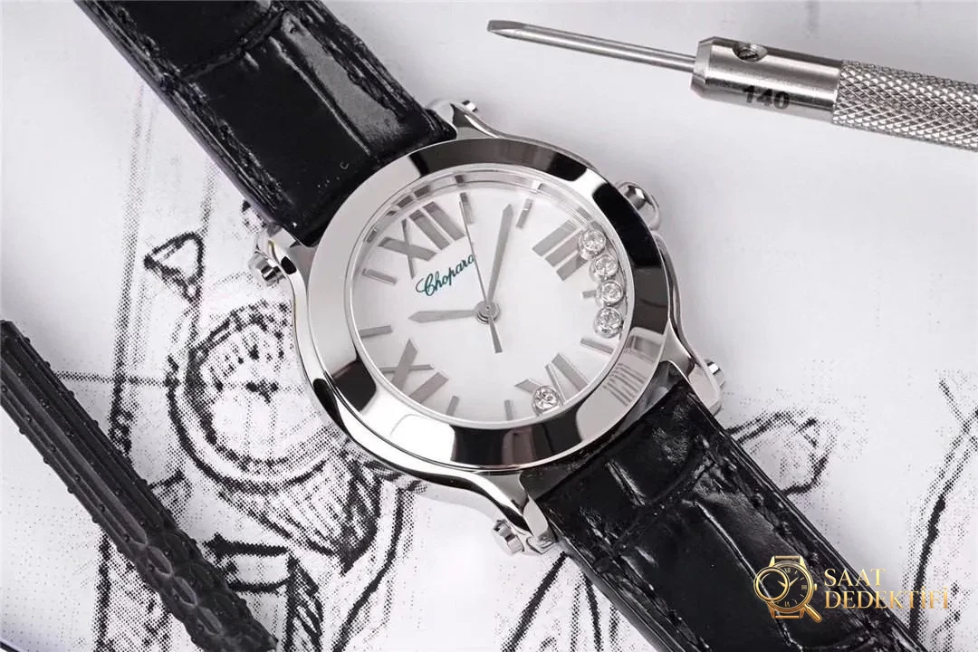Gerçek-Replika Karşılaştırması: ZF Factory Chopard Happy Diamonds Quartz 278509-3001 Orijinal LUC İsviçre ETA955.112 Mekanizmalı Replika Saat ile Orijinal İnceleme Karşılaştırması - Tepe Koruması ve Ayar Fonksiyonu