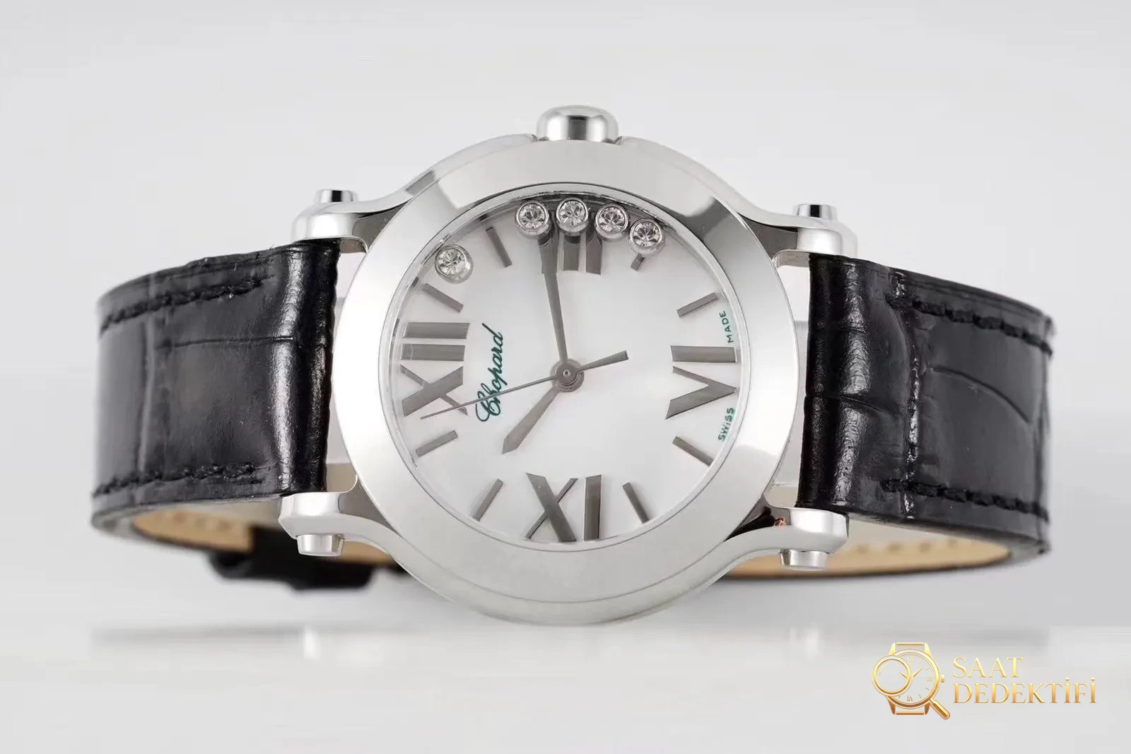 Gerçek-Replika Karşılaştırması: ZF Factory Chopard Happy Diamonds Quartz 278509-3001 Orijinal LUC İsviçre ETA955.112 Mekanizmalı Replika Saat ile Orijinal İnceleme Karşılaştırması - Kadran İbreleri ve Saniye Akışı