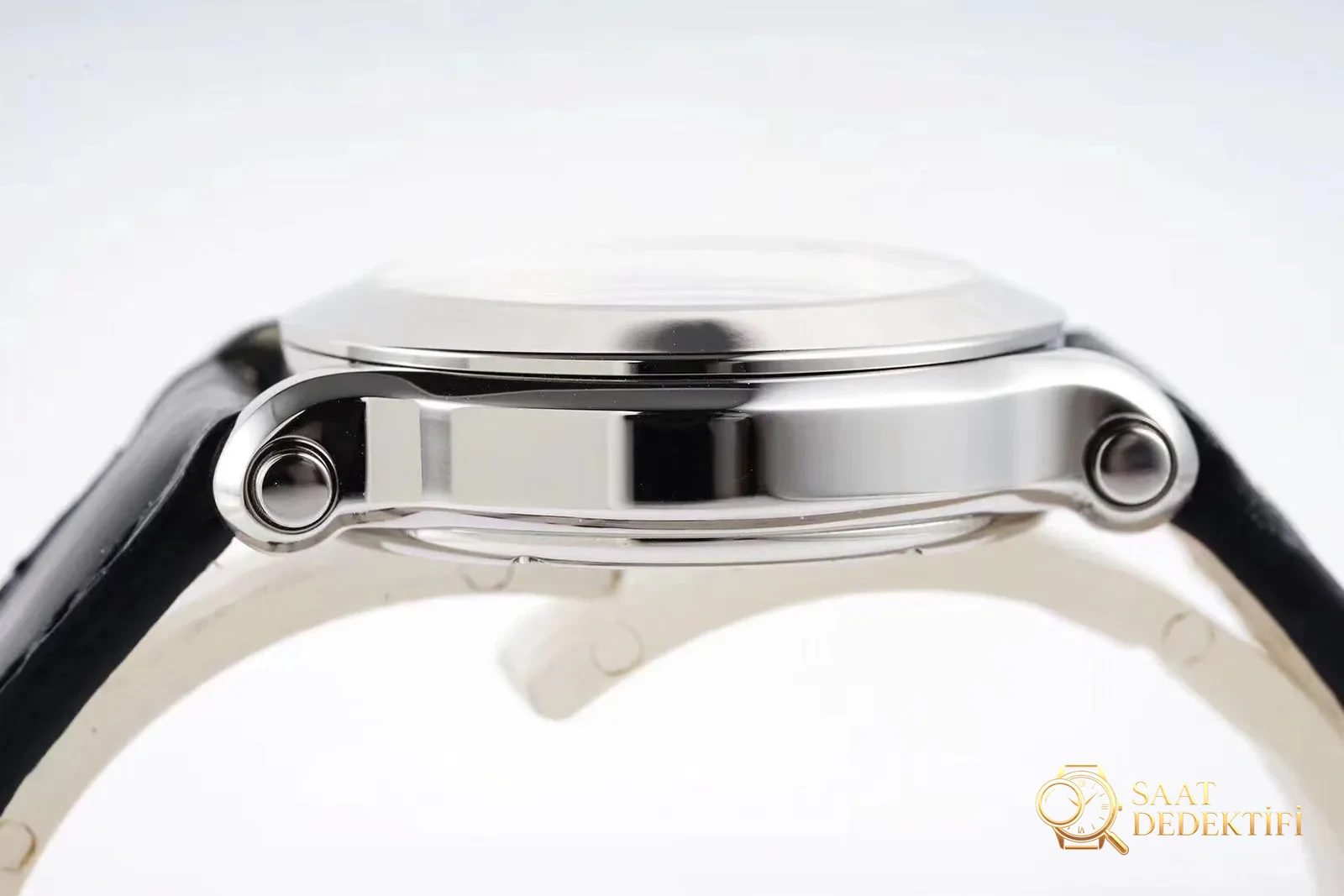Gerçek-Replika Karşılaştırması: ZF Factory Chopard Happy Diamonds Quartz 278509-3001 Orijinal LUC İsviçre ETA955.112 Mekanizmalı Replika Saat ile Orijinal İnceleme Karşılaştırması - Kordon Dokusu ve Dikiş Detayları