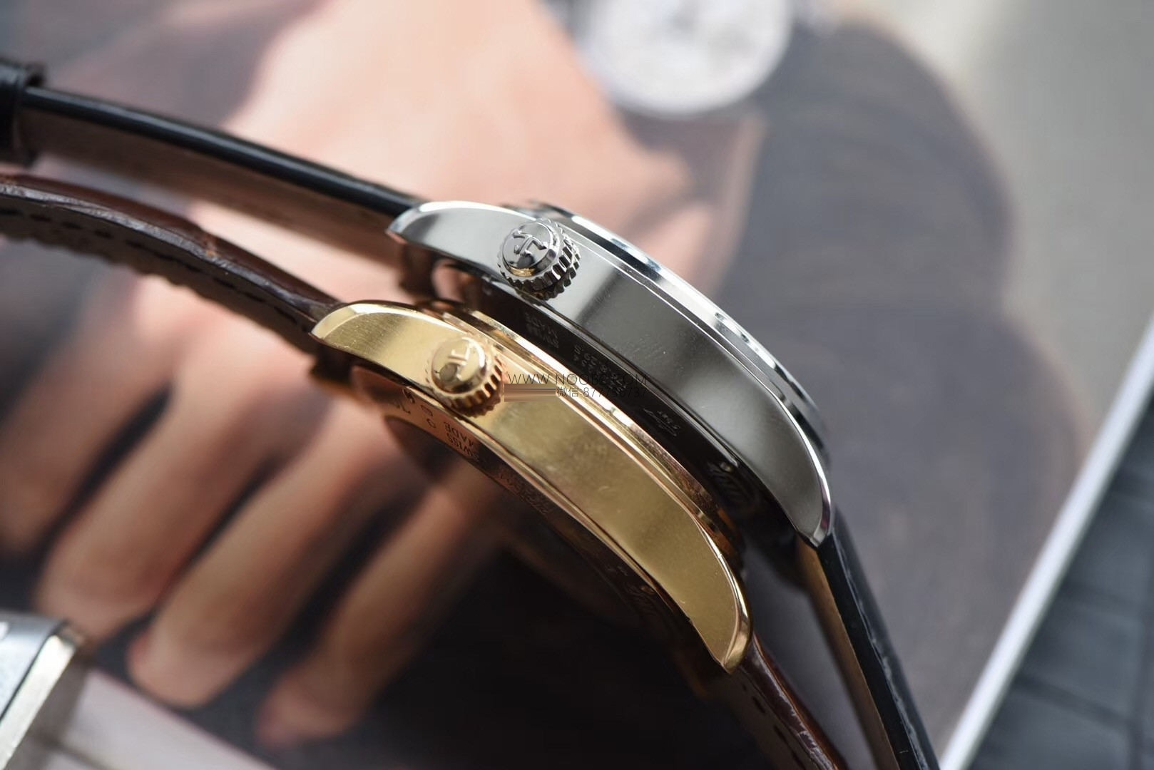 Gerçek-replika karşılaştırması: ZF Factory Jaeger-LeCoultre Master Geographic Q1428421 replika saatin orijinalle karşılaştırmalı incelemesi — 15. fotoğraf