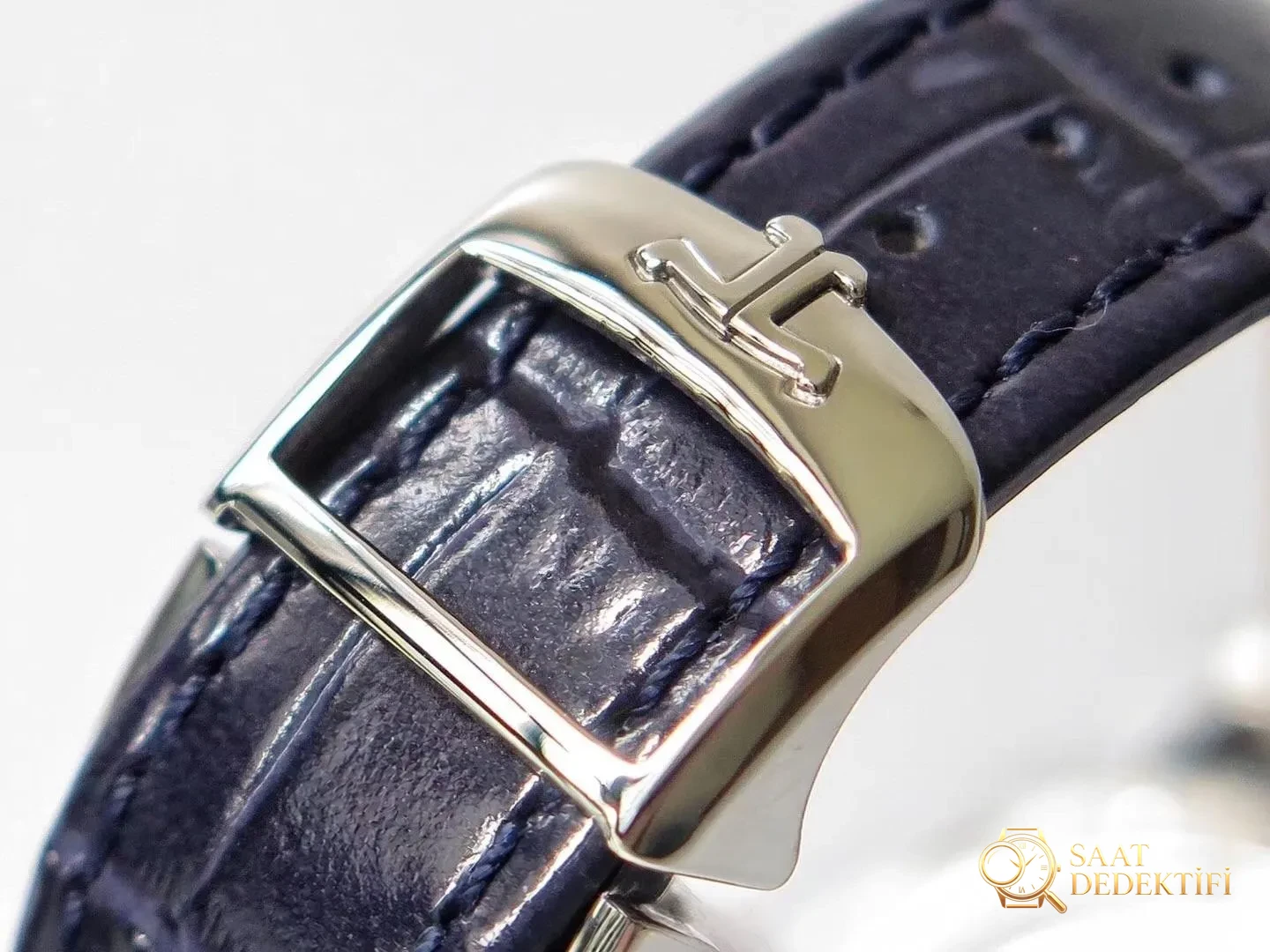 Gerçek-replika karşılaştırması: ZF Factory Jaeger-LeCoultre Rendez-Vous serisi 3468480 kadın mavi kadranlı replika saatin orijinalle karşılaştırmalı incelemesi - Mekanizma Çark Dizilimi ve Taş Yatakları
