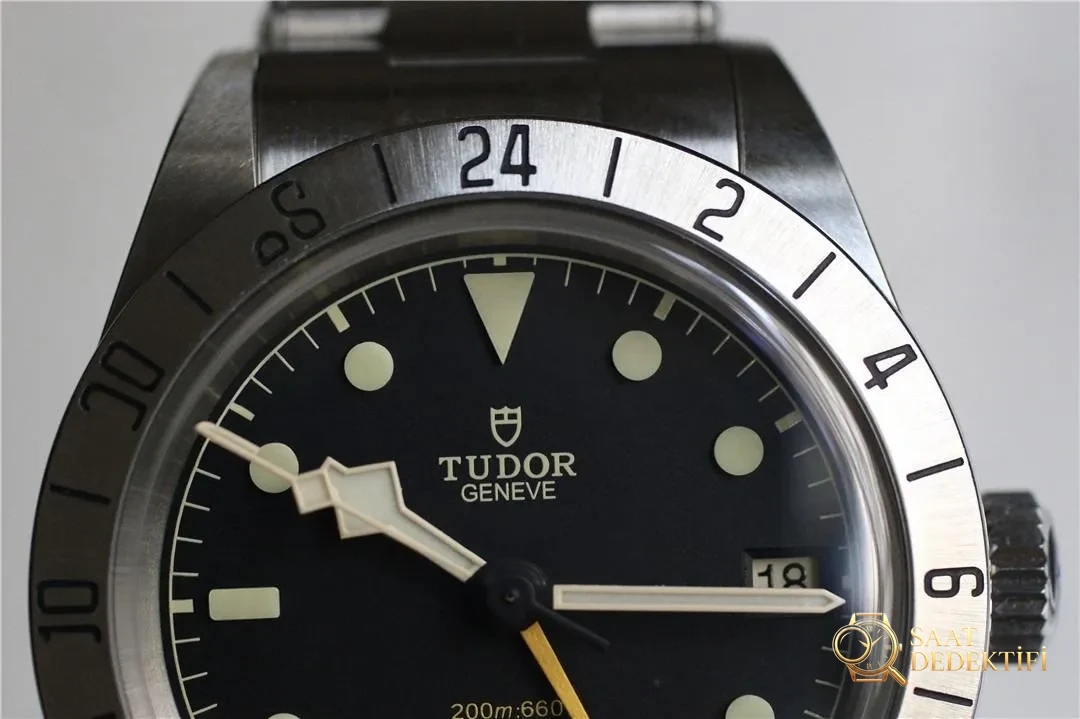 Gerçek-replika karşılaştırması: ZF Factory Tudor M79470 Black Bay 39 mm GMT ilk bakışta belli olur mu? - Tepe Koruması ve Ayar Fonksiyonu