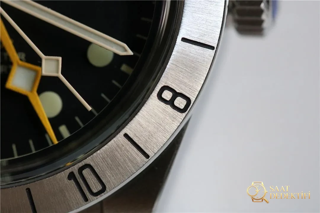 Gerçek-replika karşılaştırması: ZF Factory Tudor M79470 Black Bay 39 mm GMT ilk bakışta belli olur mu? - Toka İçi Mikro Ayar Mekanizması