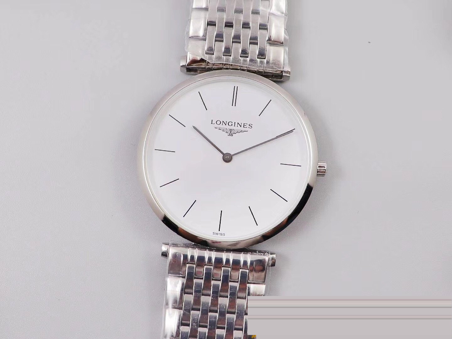 Gerçek-replika karşılaştırması: Zhao Liying'in taktığı N1 Factory Longines La Grande Classique serisi orijinal Cal.420 İsviçre kuvars mekanizmalı replika saat incelemesi — 13. fotoğraf