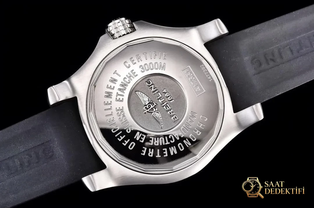 Gerçek tahliye valfli tek saat: GF Factory V2 versiyon Breitling Avenger II Seawolf replika saat (45 mm) incelemesi - Genel Açı ve Estetik Duruş