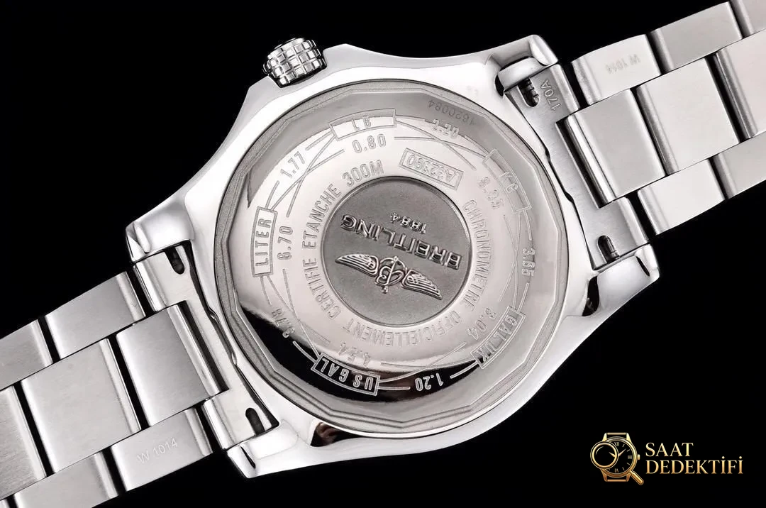 GF Factory V2 Breitling Avenger II GMT A3239011 güncellenmiş versiyon replika saat ile orijinal karşılaştırmalı inceleme - Makro Mekanizma Köprüleri ve Cenevre Çizgileri