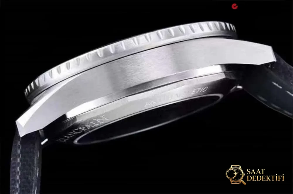 GF Factory Blancpain Fifty Fathoms 43 mm «Saten Paslanmaz Çelik» Detaylı İnceleme - Arka Kapak ve Mekanizma Detayı
