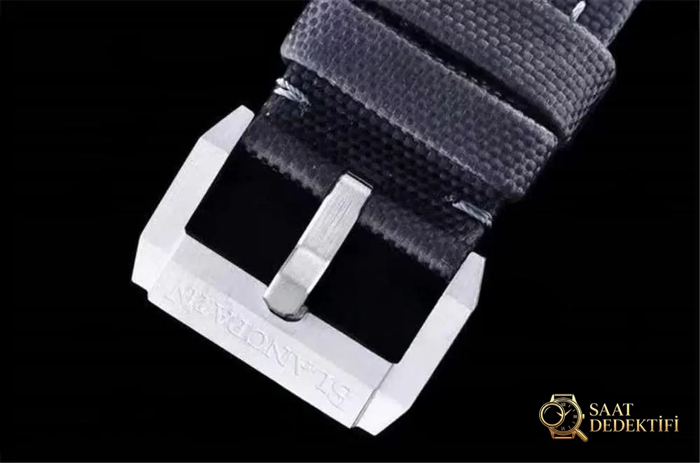 GF Factory Blancpain Fifty Fathoms 43 mm «Saten Paslanmaz Çelik» Detaylı İnceleme - Klips Kilidi ve Lazer Damgalar
