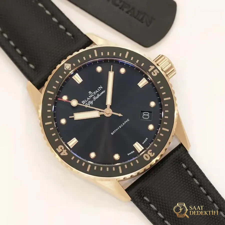 GF Factory Blancpain Fifty Fathoms 5000 altın kaplama siyah kadran saat incelemesi - Arka Kapak ve Mekanizma Detayı