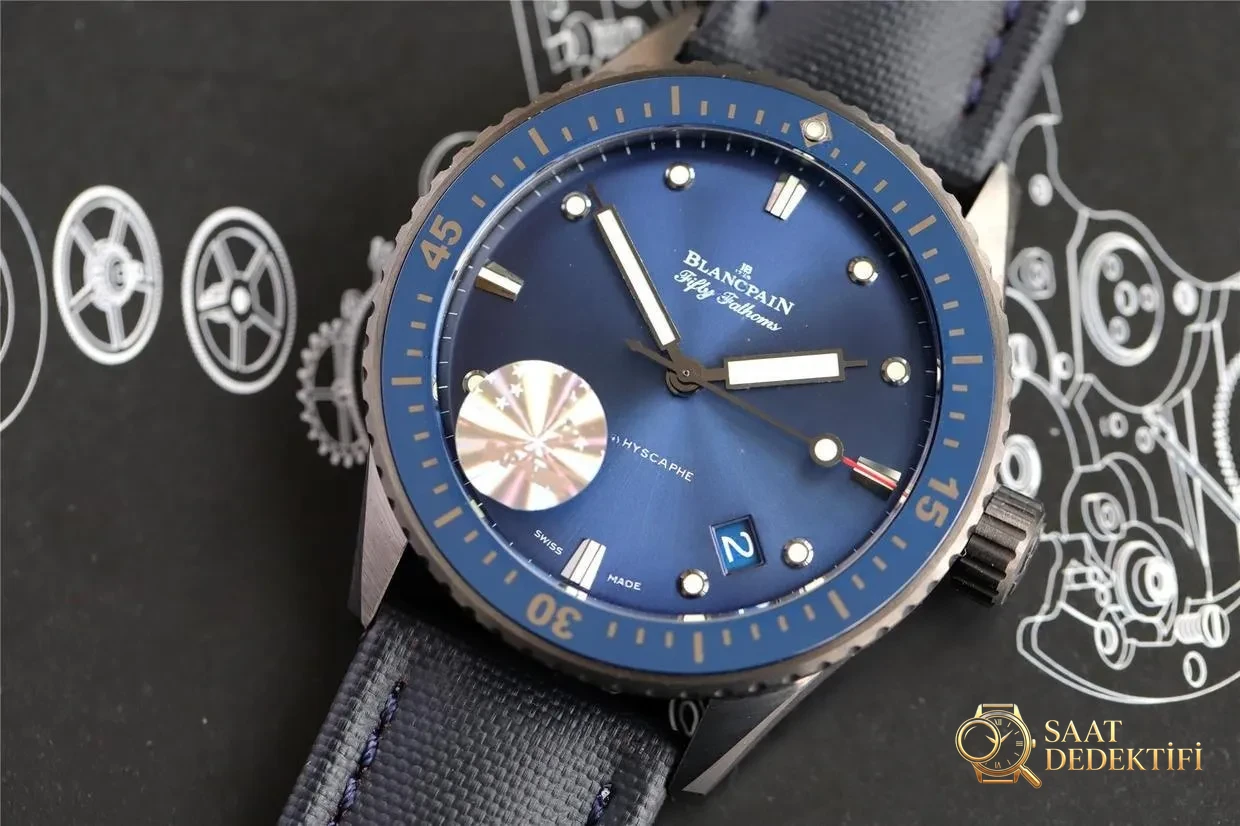GF Factory Blancpain Fifty Fathoms 5000 mavi kadranlı seramik modelin işçiliği nasıl? ZF Factory modeli geride bırakabilir mi? - Arka Kapak ve Mekanizma Detayı