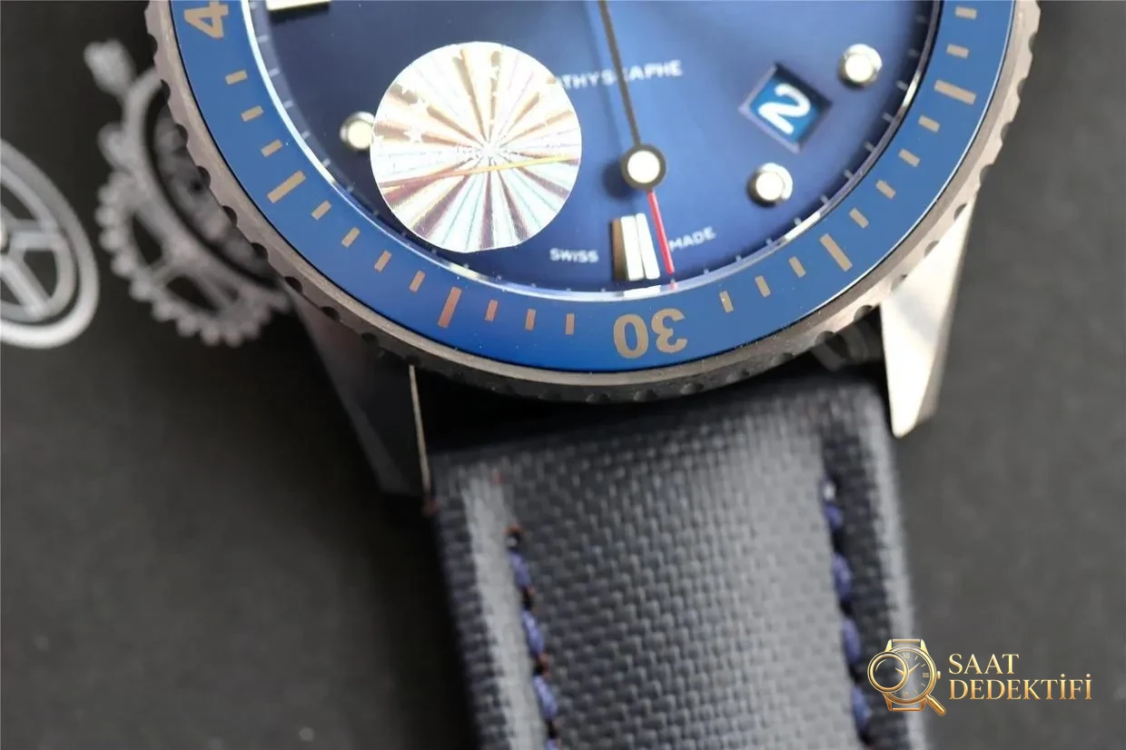 GF Factory Blancpain Fifty Fathoms 5000 mavi kadranlı seramik modelin işçiliği nasıl? ZF Factory modeli geride bırakabilir mi? - Makro Kadran ve İndeks İşçiliği
