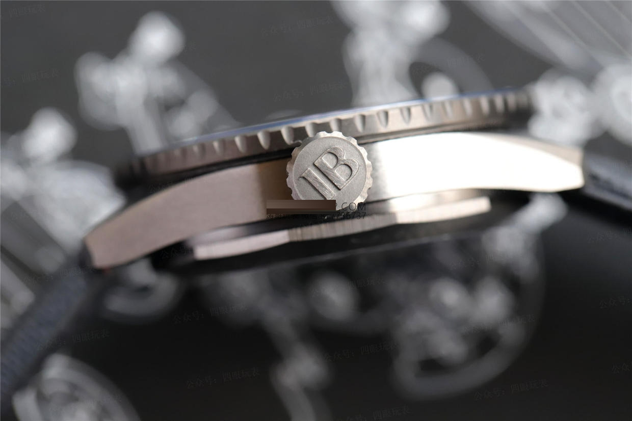 GF Factory Blancpain Fifty Fathoms 5000 mavi kadranlı seramik modelin işçiliği nasıl? ZF Factory modeli geride bırakabilir mi? — 7. fotoğraf