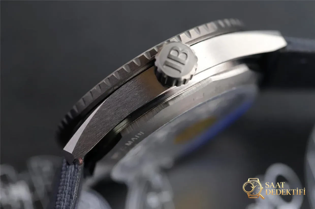 GF Factory Blancpain Fifty Fathoms 5000 mavi kadranlı seramik modelin işçiliği nasıl? ZF Factory modeli geride bırakabilir mi? - Bilekte Duruş ve Kasa Orantısı