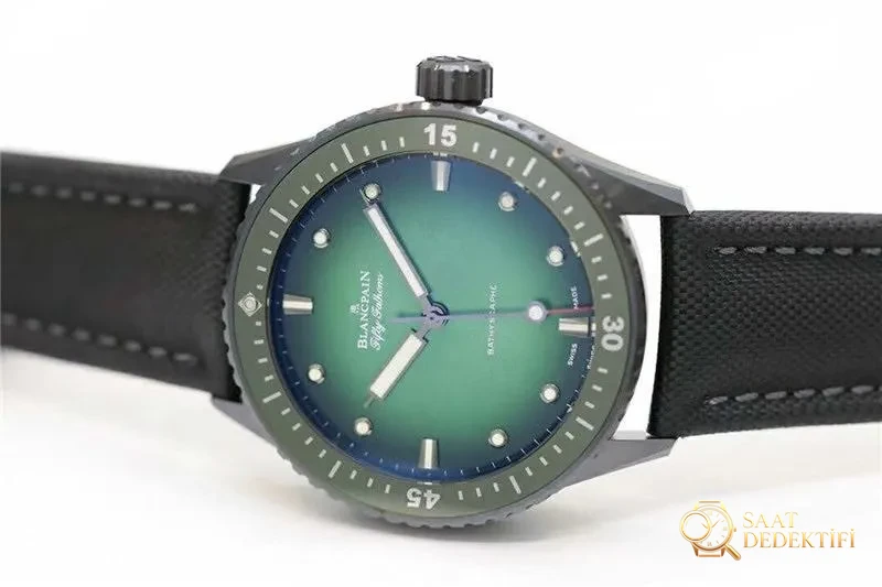 GF Factory Blancpain Fifty Fathoms 5005 Aurora Yeşili Seramik Saat İncelemesi - Kadran Detayı ve Bezel İşçiliği