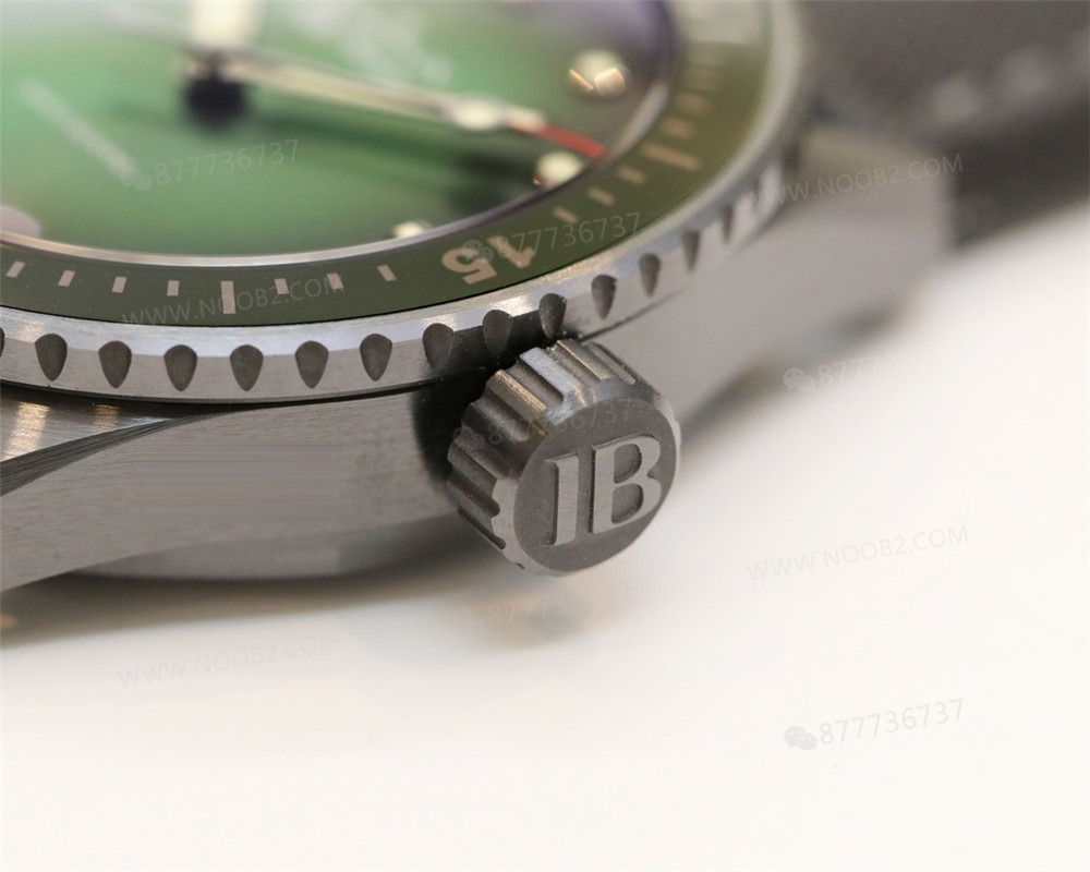 GF Factory Blancpain Fifty Fathoms 5005 Yeşil Kadranlı Great Hammerhead Seramik Kol Saati — 5. fotoğraf
